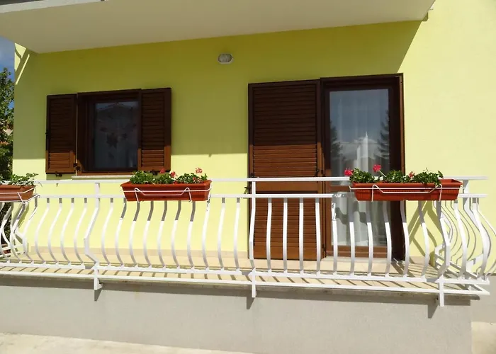 Apartments Mison